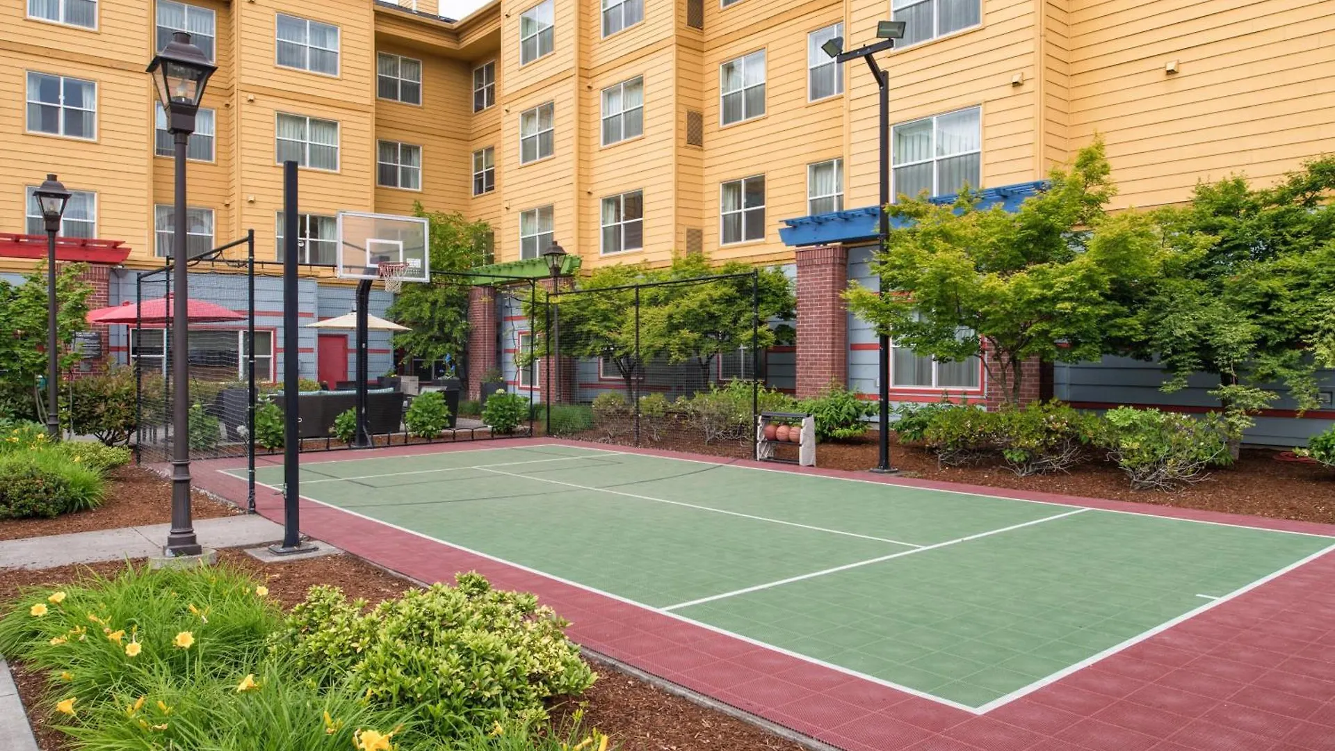 Residence Inn By Marriott Portland North Hotel
